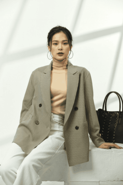 NGUYỄN THỊ VINH